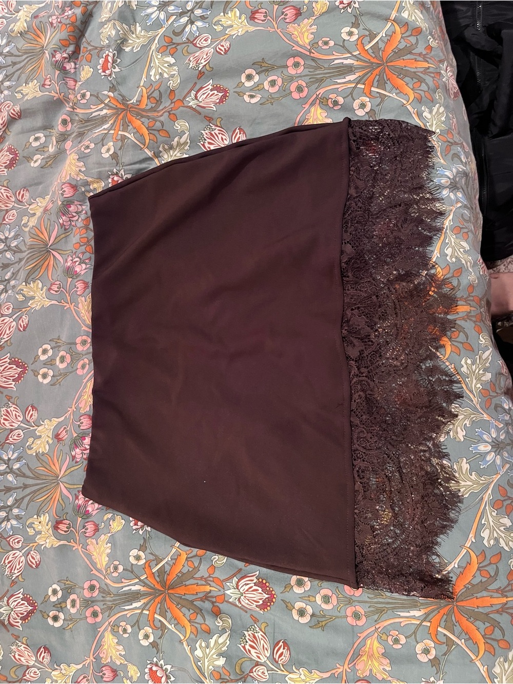 Lace-Trim Bodycon Skirt in Dark Brown